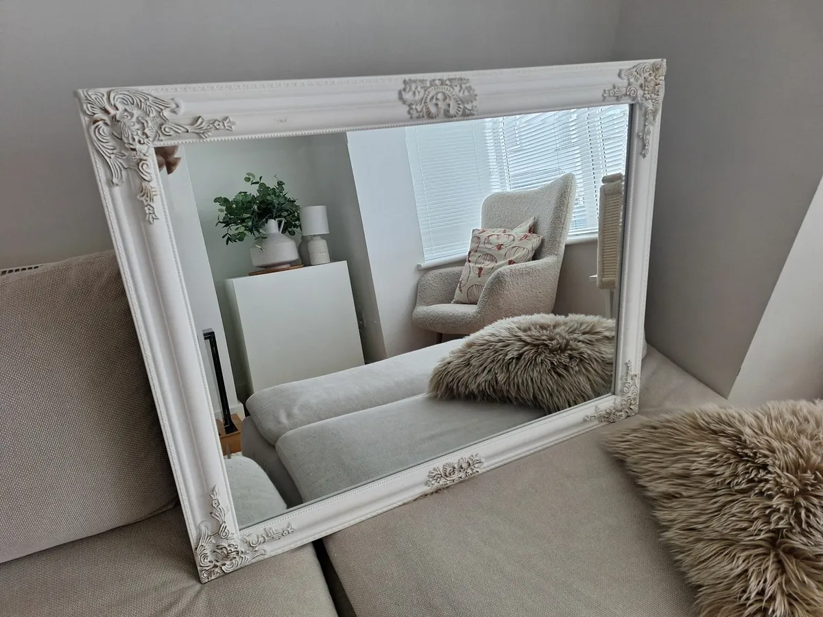 Large mirror - Image 2