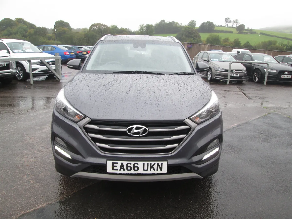 2016  HYUNDAI  TUCSON  1.7  CRDI  SE  NAV  5DR - Image 3