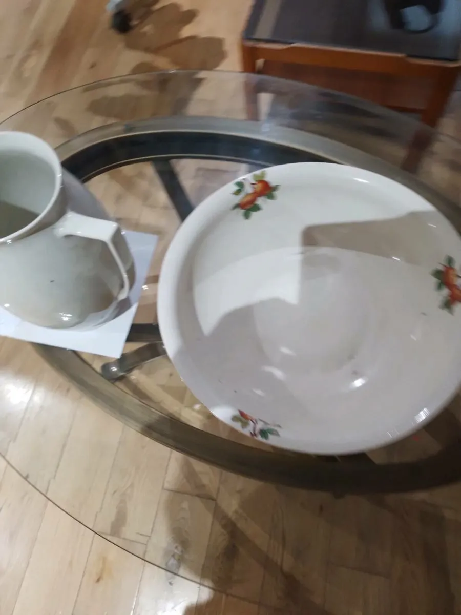 Jug and basin - Image 2