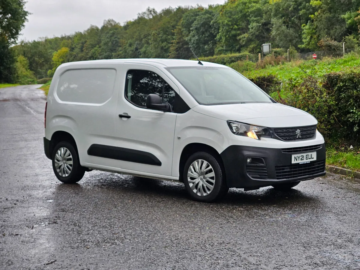 Peugeot Partner PROFESSIONAL 100BHP - Image 1