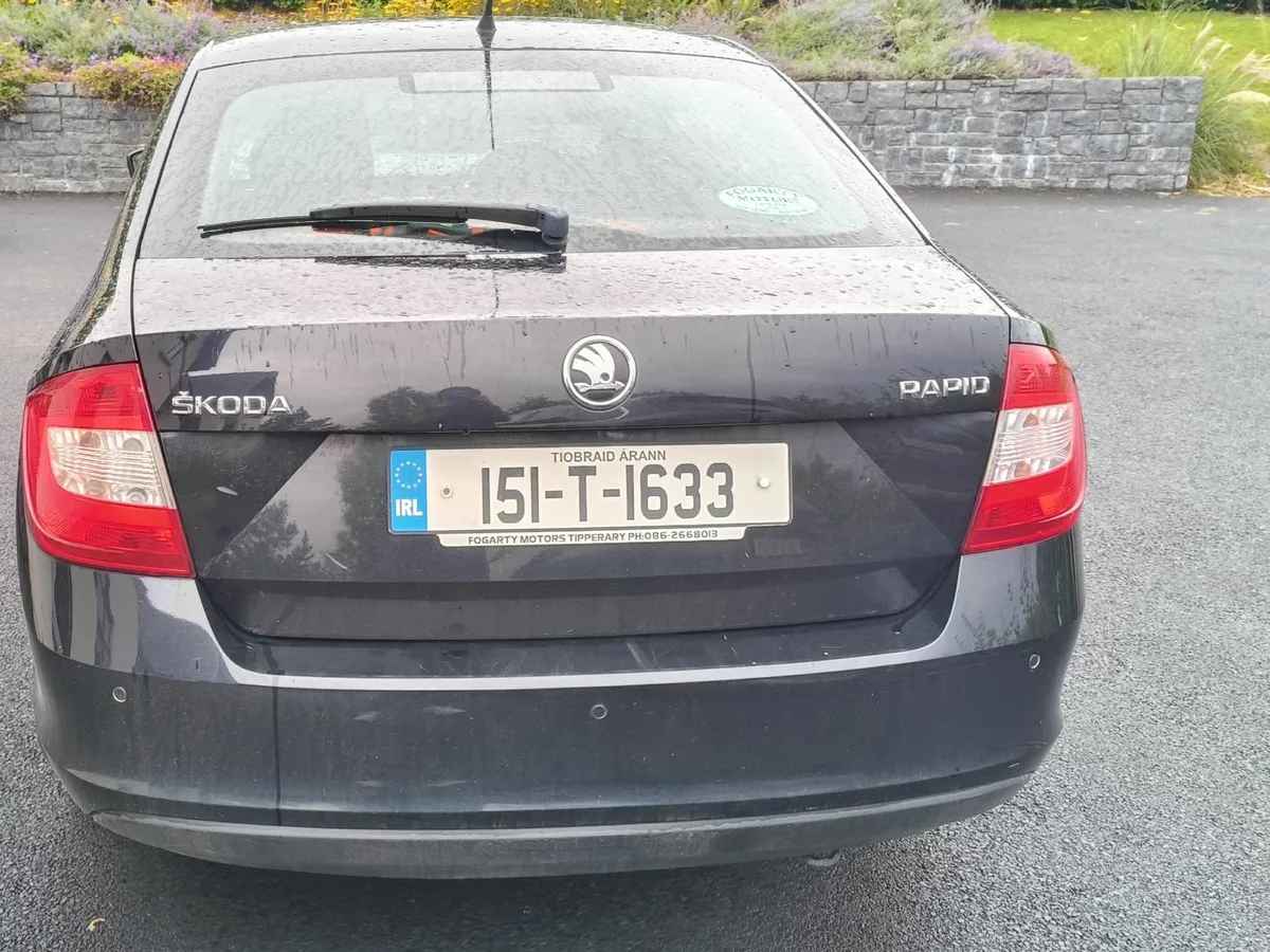 Skoda Rapid 2015 - Image 1