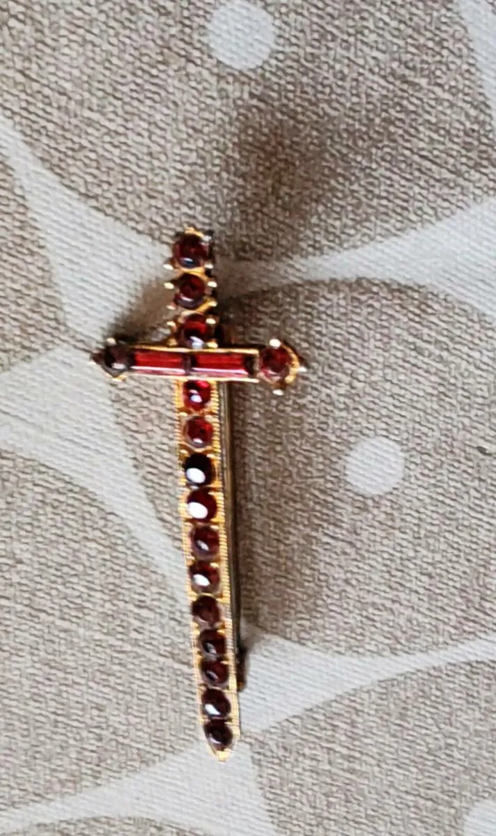 Vintage cr brooch - Image 1