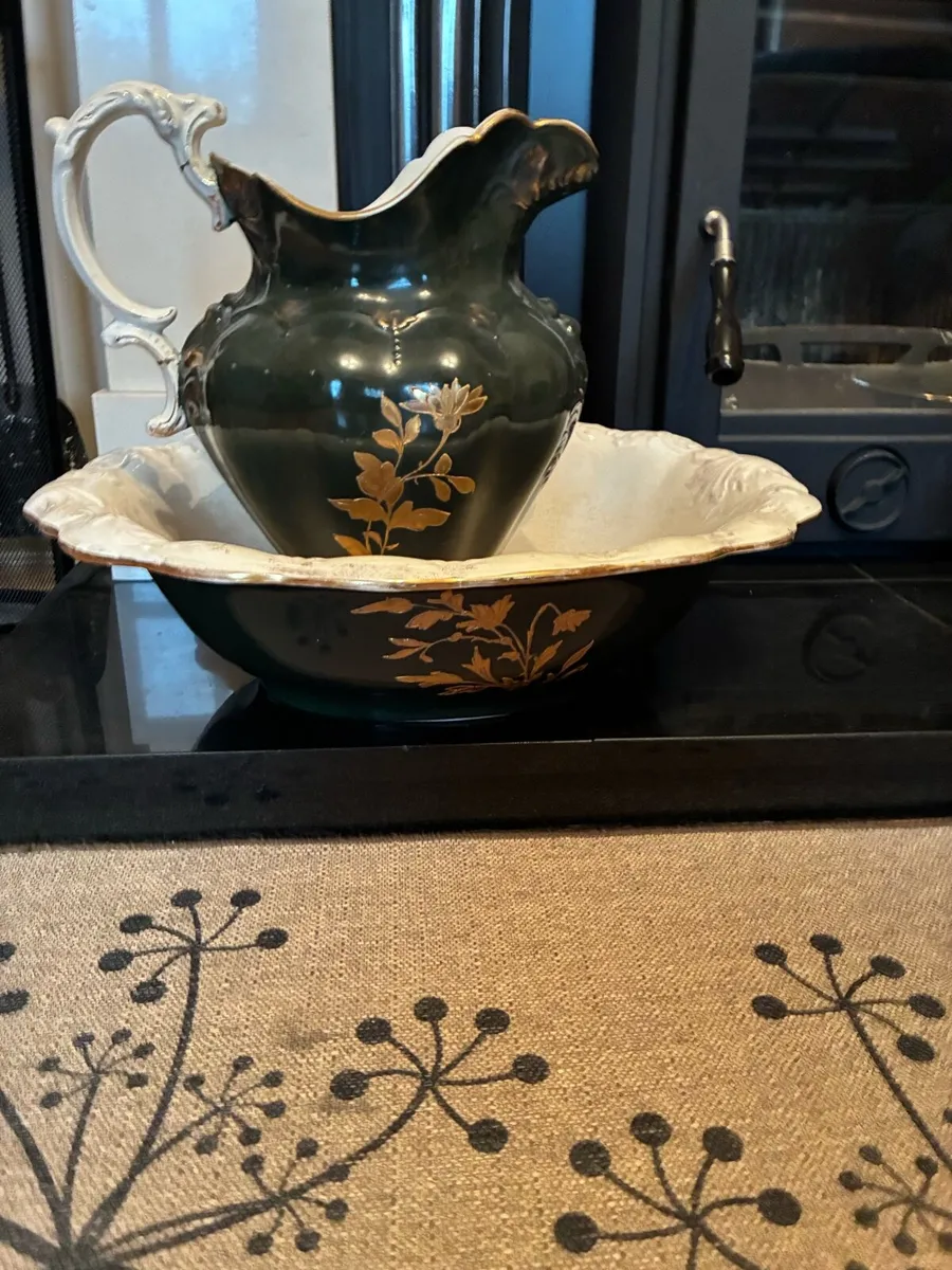 House clearance - Image 2
