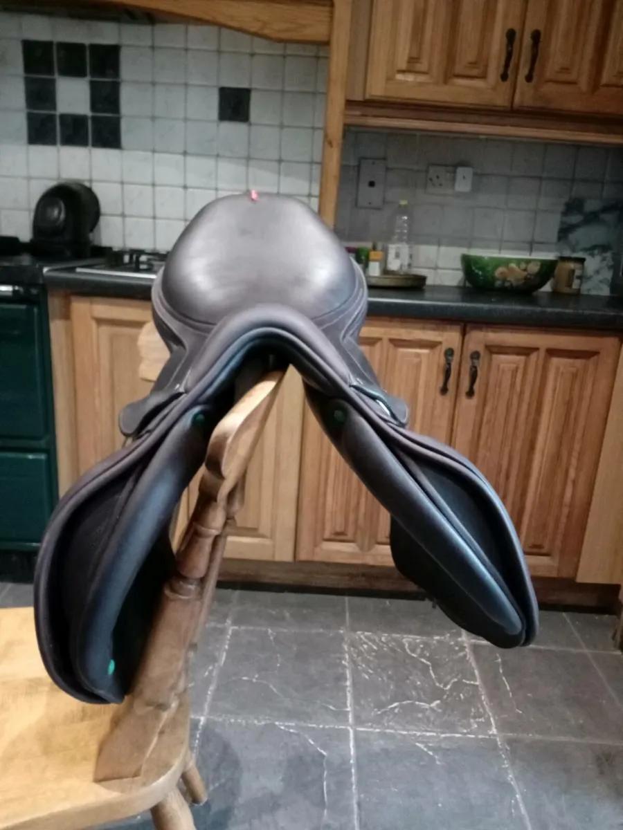 Equipe saddle for sale - Image 3