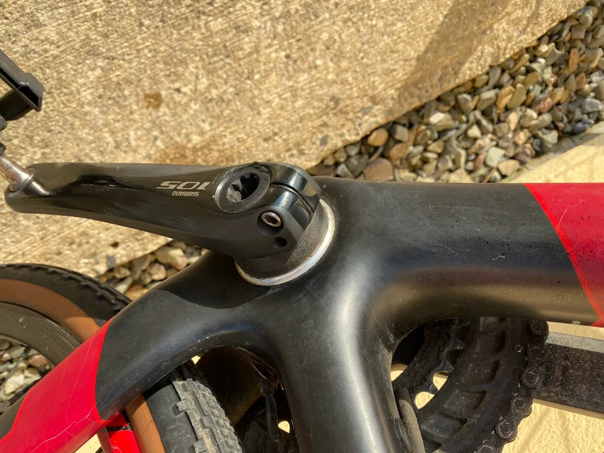 Specialised crux evo (carbon) - Image 3