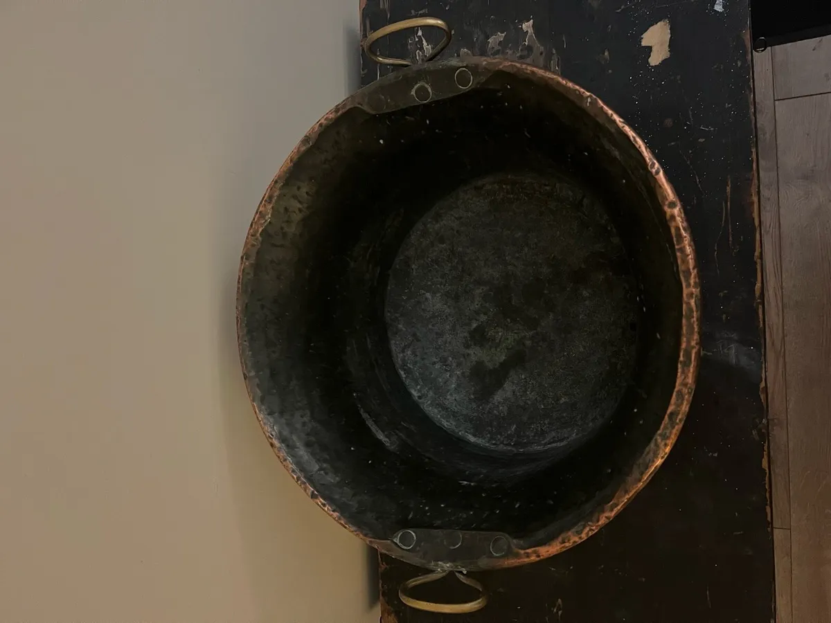 Antique Georgian Copper Log Cauldron/Bucket - Image 3