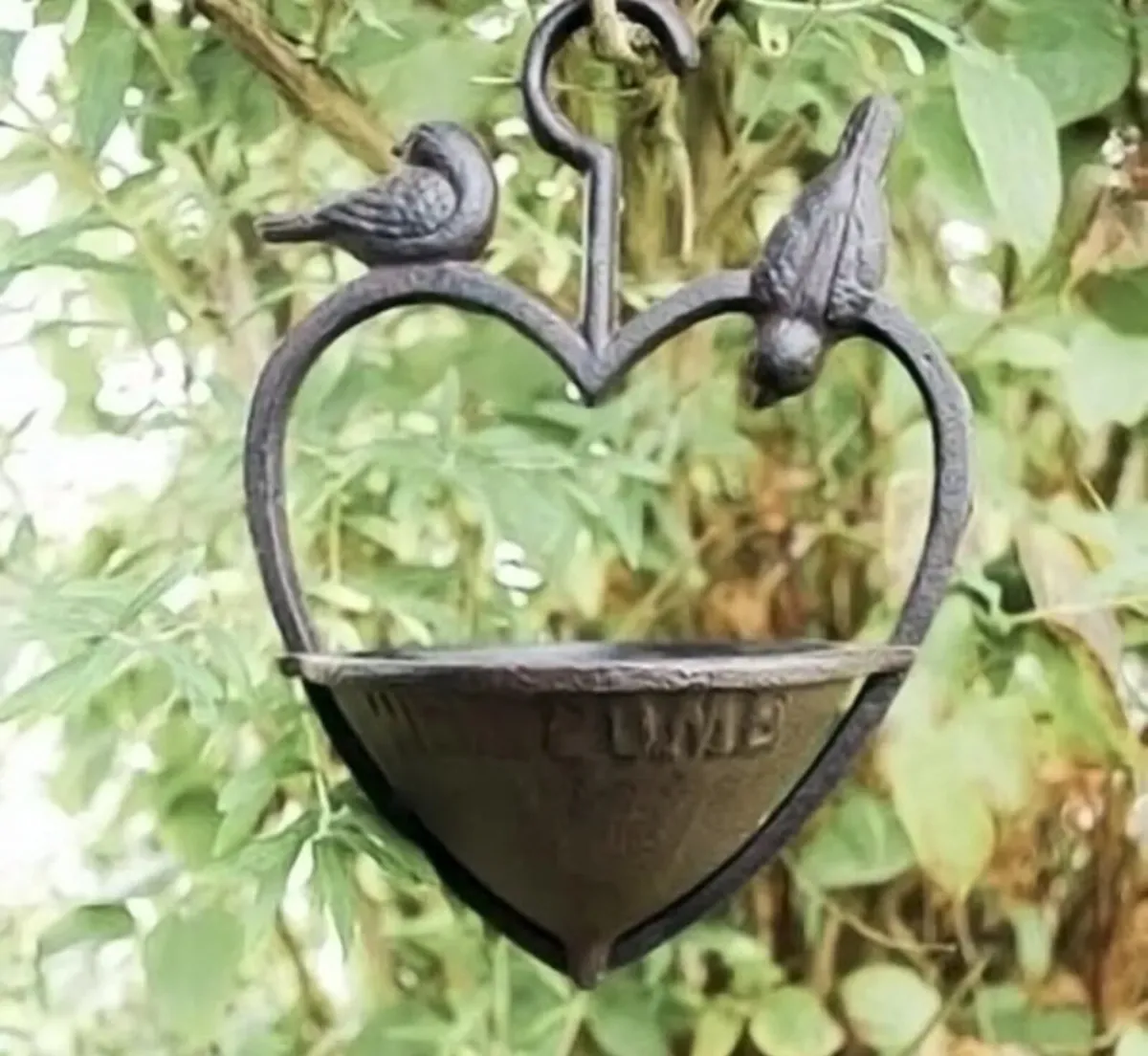 Cast Iron Loveheart Wild Bird Feeder NEW - Image 1