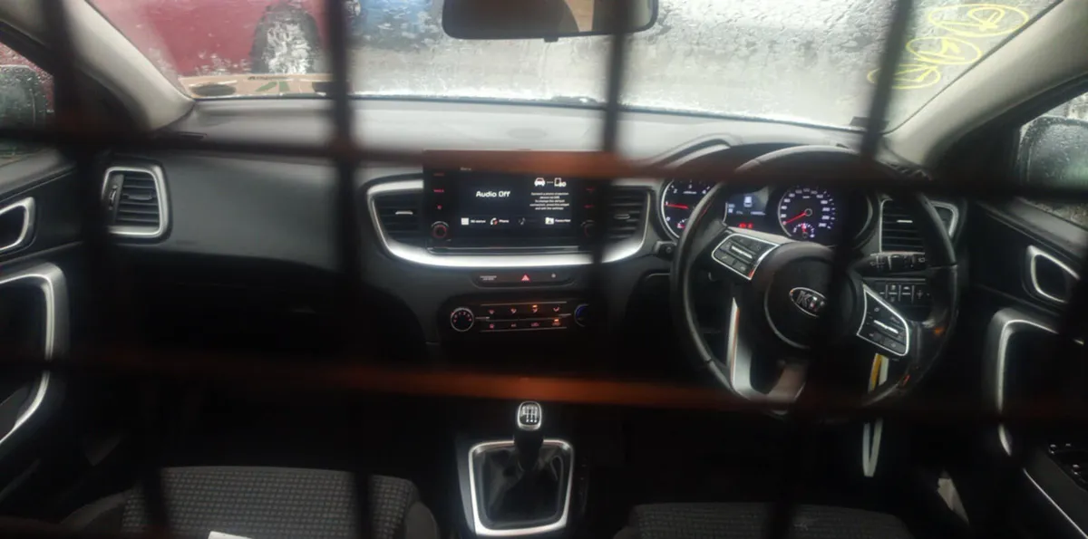 2021 KIA CEED 1.6 DIESEL FOR BREAKING! - Image 3