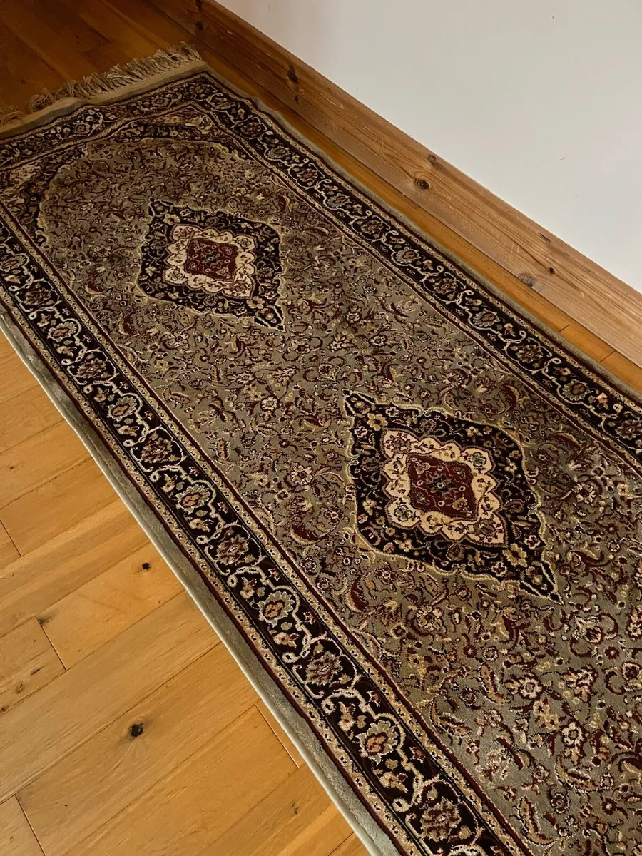 Vintage Art Sale Rug - Image 4