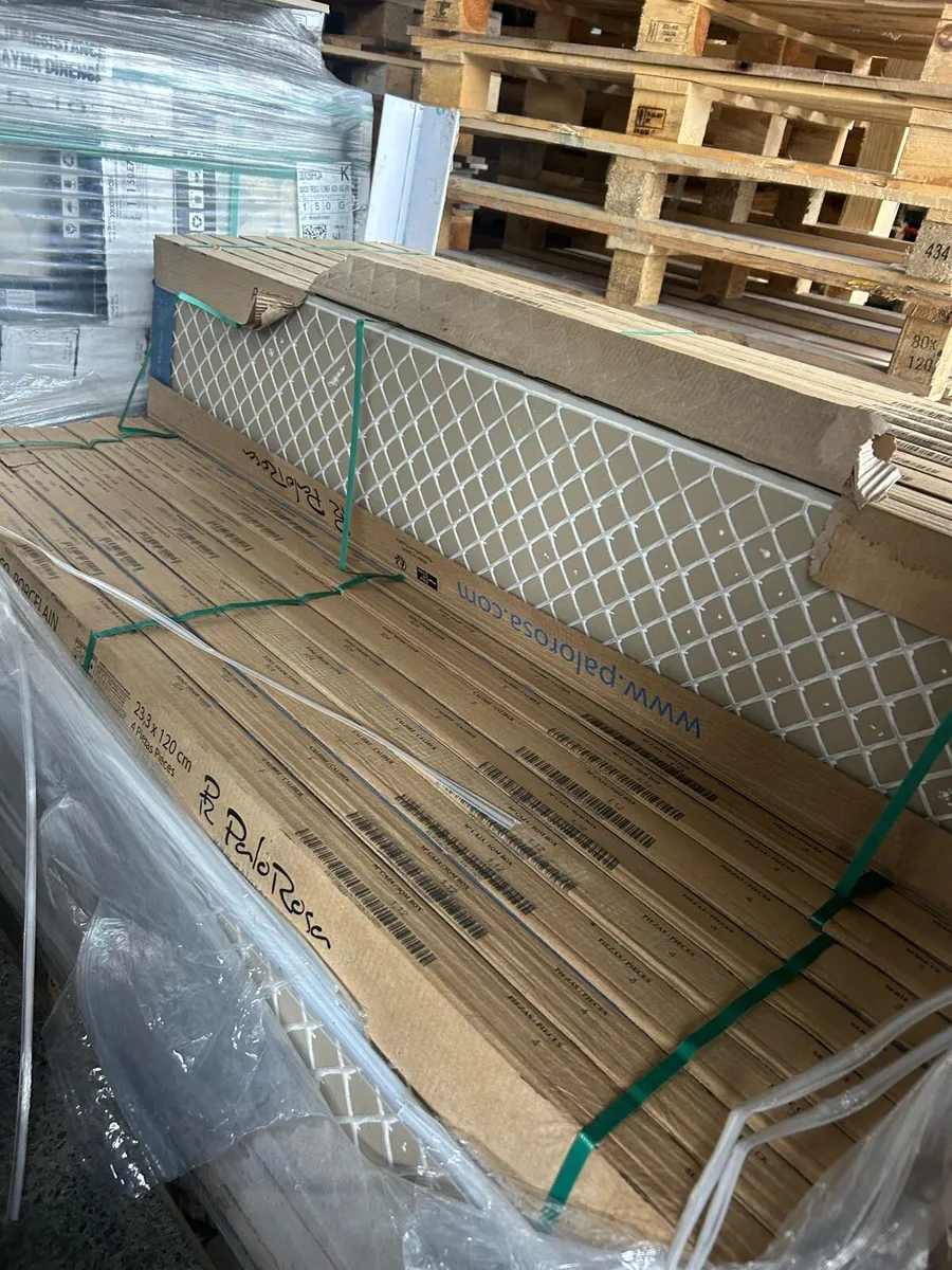 Selection of surplus tiles - Image 4
