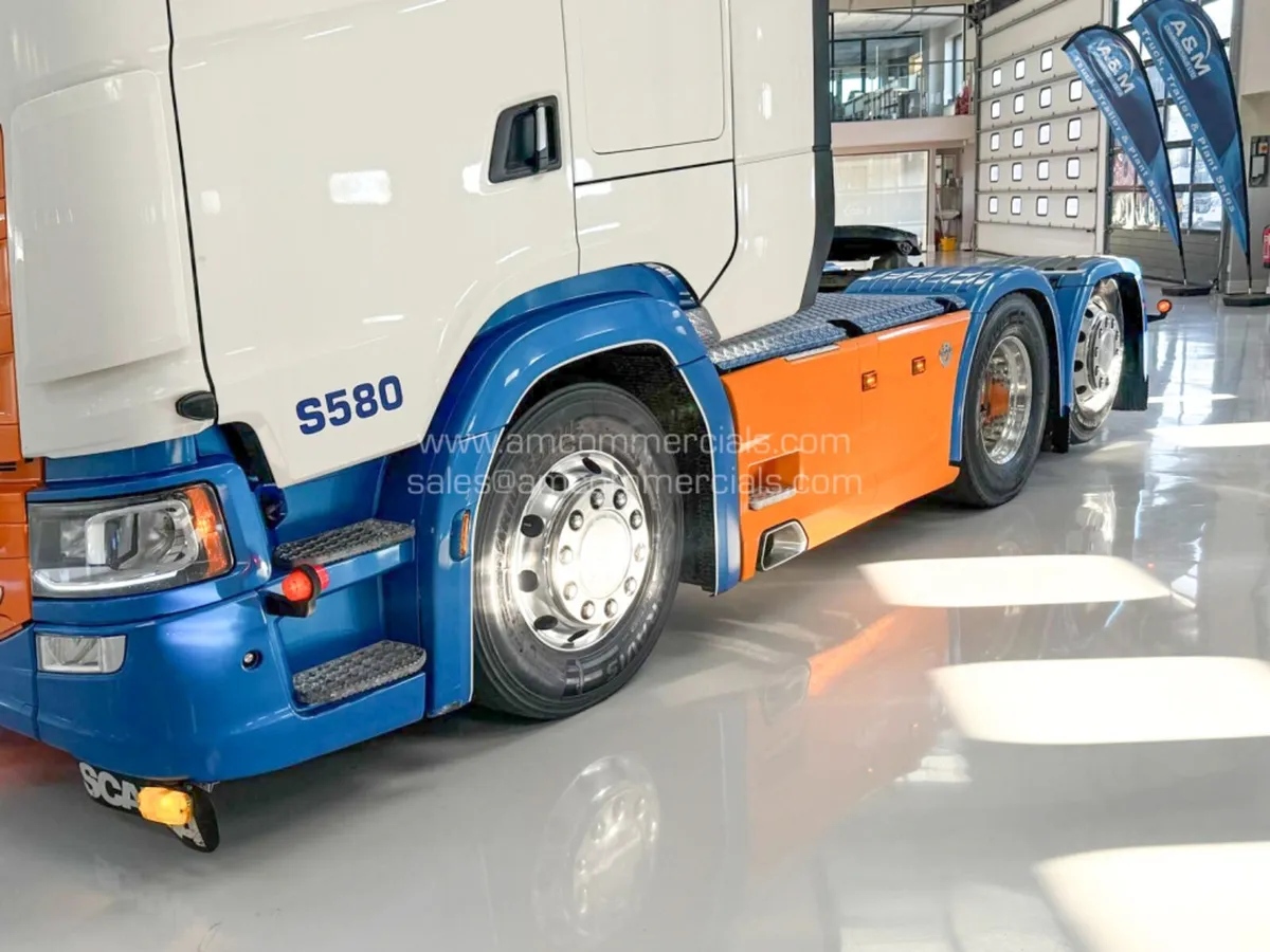 2020 (69) SCANIA S580 V8 6X2 TAG AXLE - Image 4