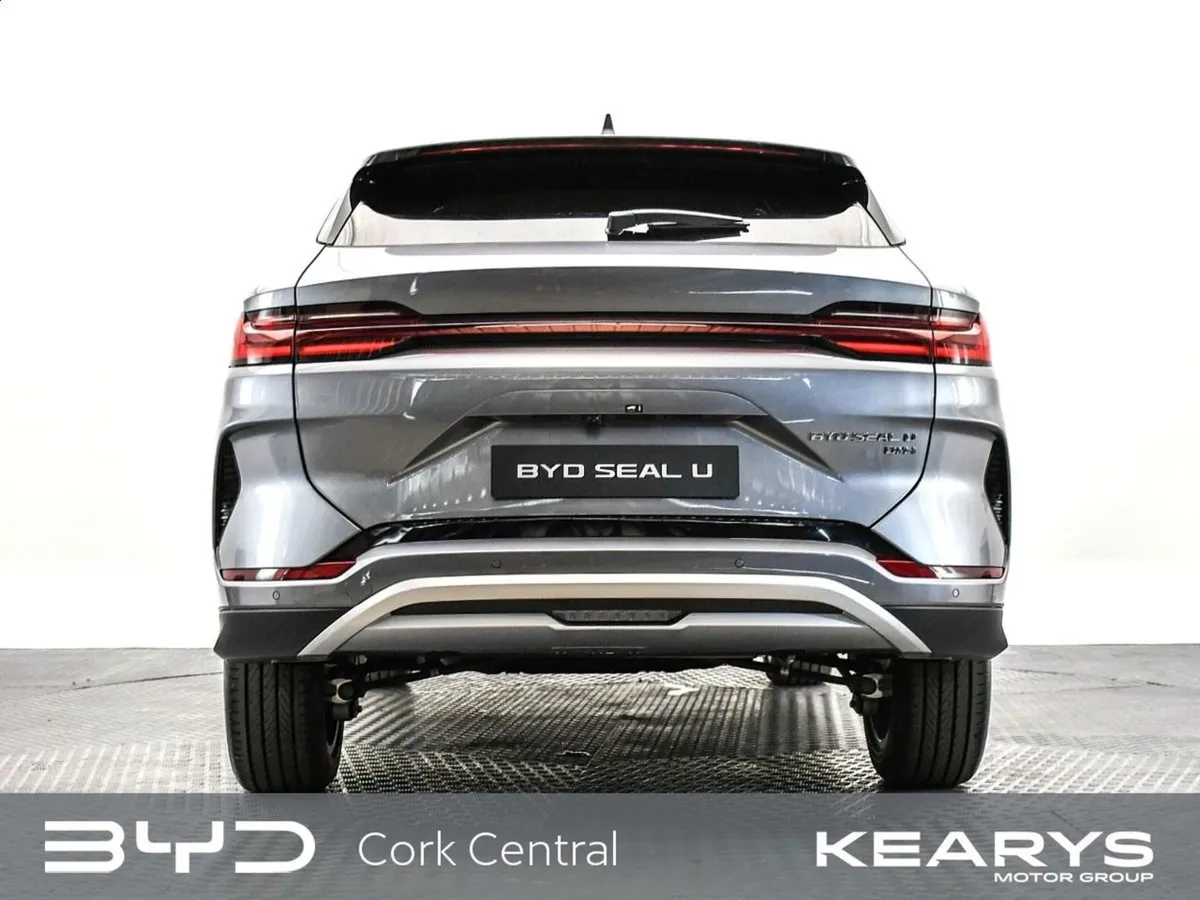 BYD SEAL U Dm-i Boost FWD Demo - Image 3