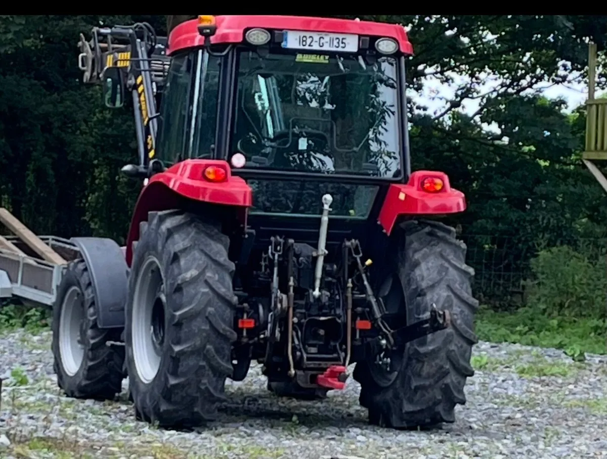 80HP TRACTOR - Image 1