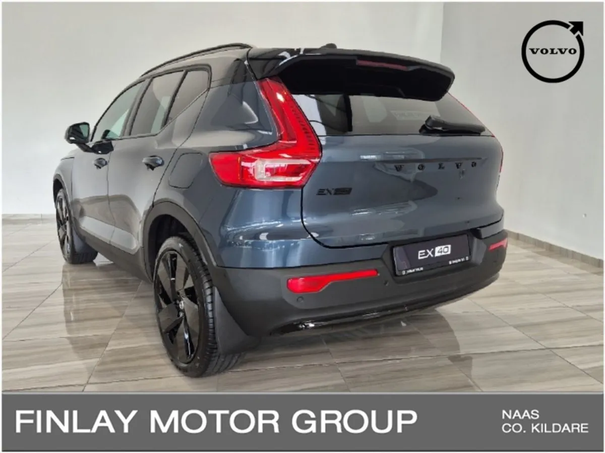 Volvo EX40 Plus Black Edition Single Motor - Image 4