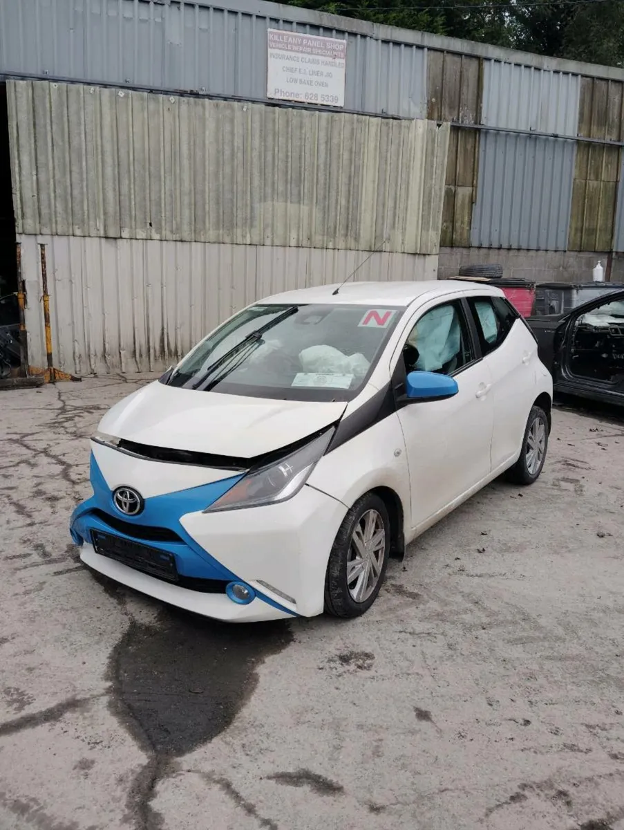Breaking Toyota Aygo 2019 1.0 petrol - Image 1