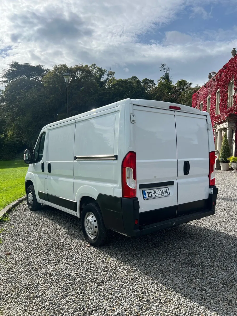 Peugeot Boxer 330 (52k km) - Image 4