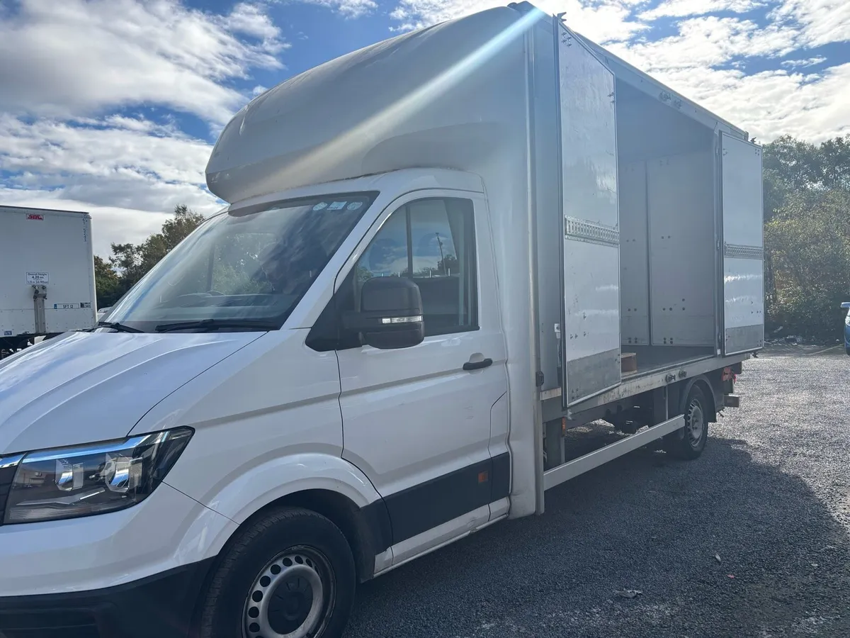 VOLKSWAGEN CRAFTER BOX BODY - Image 3