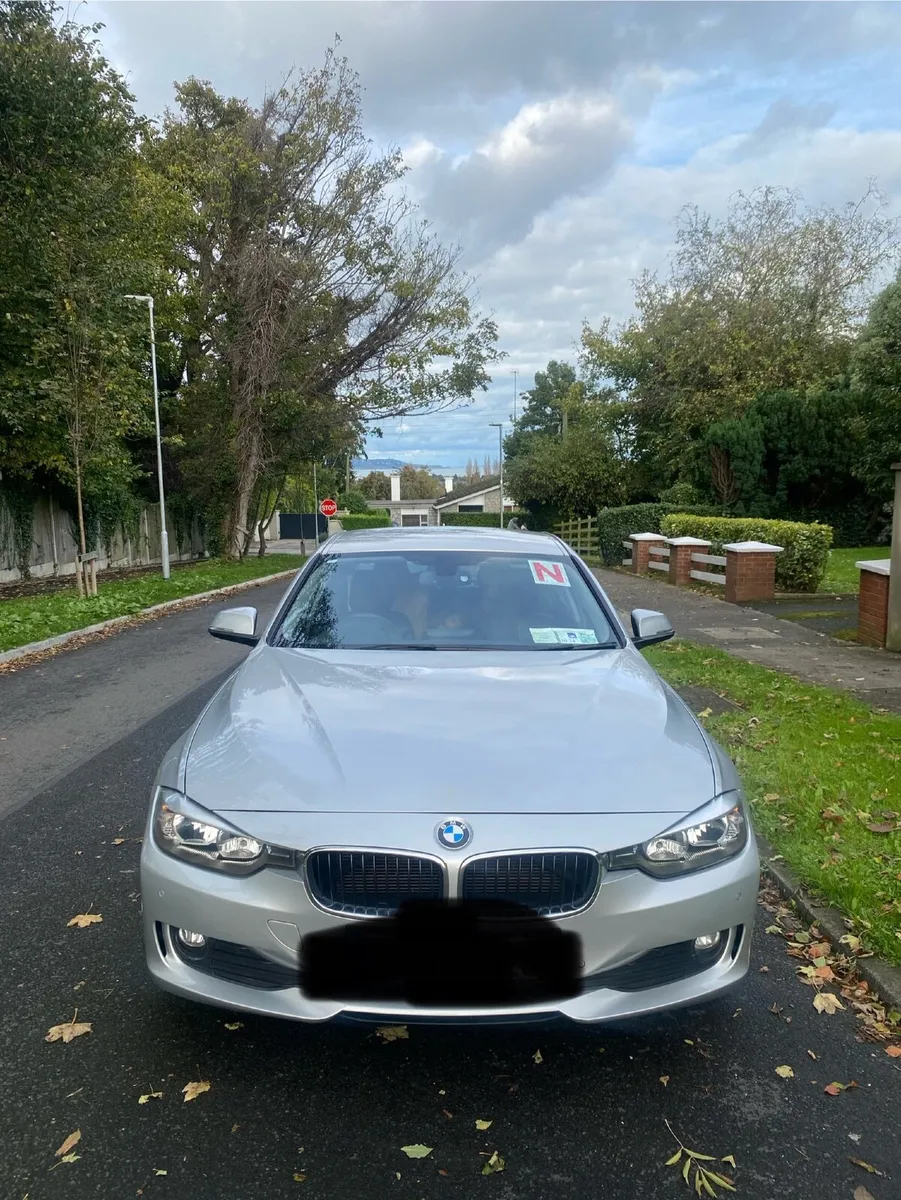 BMW 3-Series 2012 - Image 4