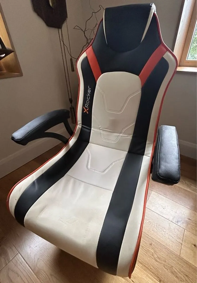 Gaming Chair for sale - Image 3