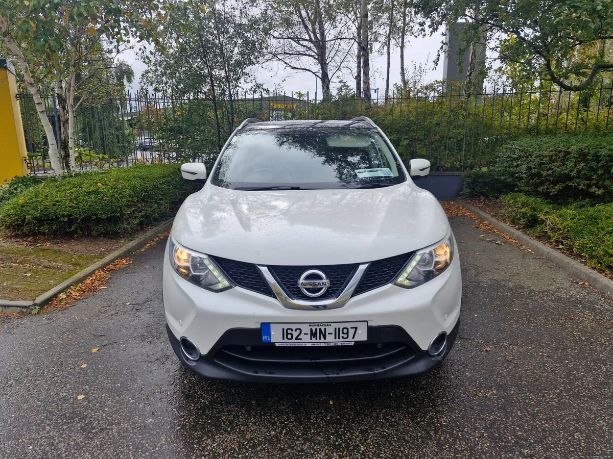 16 Nissan Qashqai SVE High Spec New NCT €8,995** - Image 2