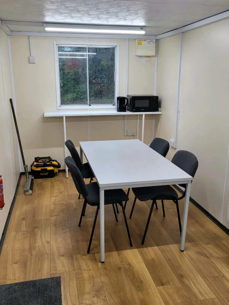 Security office cabin - Image 2