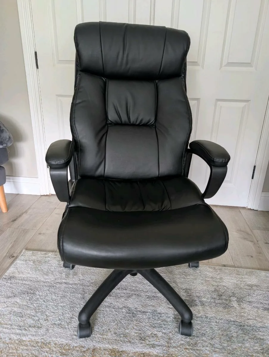 Office Chair - Image 1