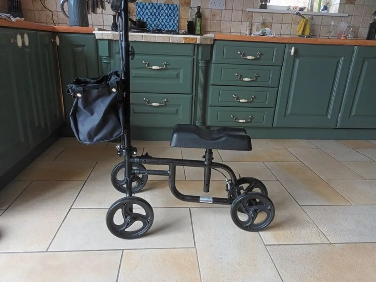 Knee scooter - Image 2