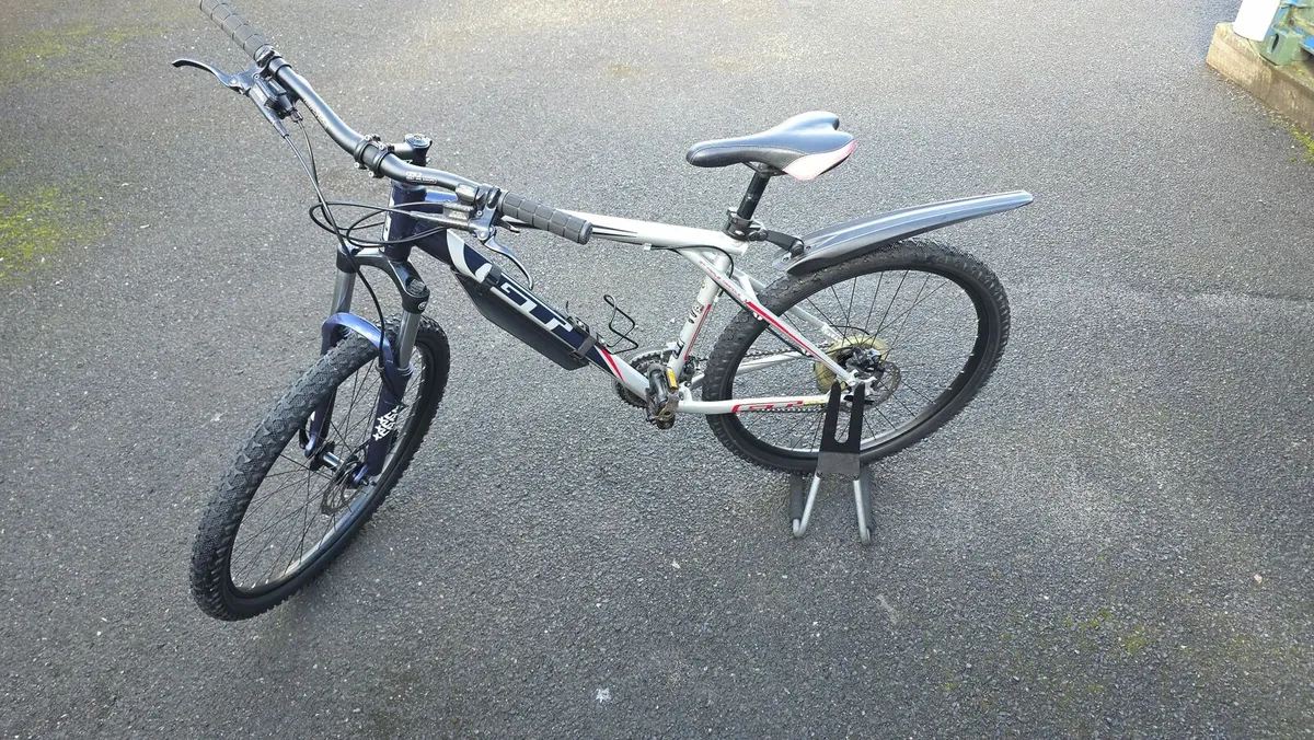 GT MOUNTAIN BIKE - Image 1