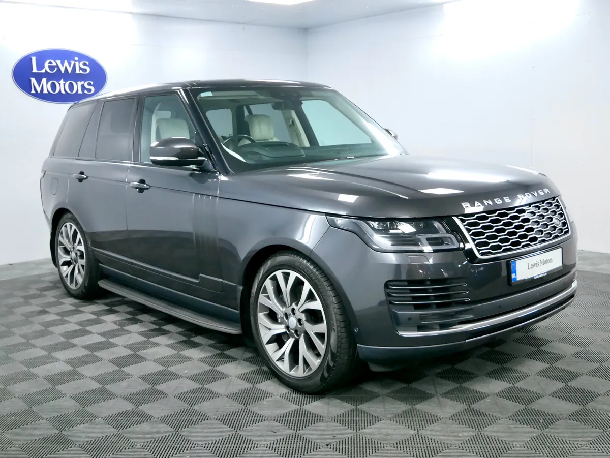 2021 Range Rover Vogue P400e PHEV - Image 2