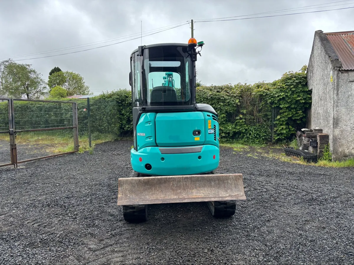 Diggers Kobelco Hitachi Kubota - Image 4