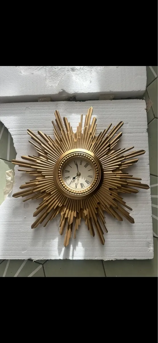 Sunburst Gold Clock - Image 4