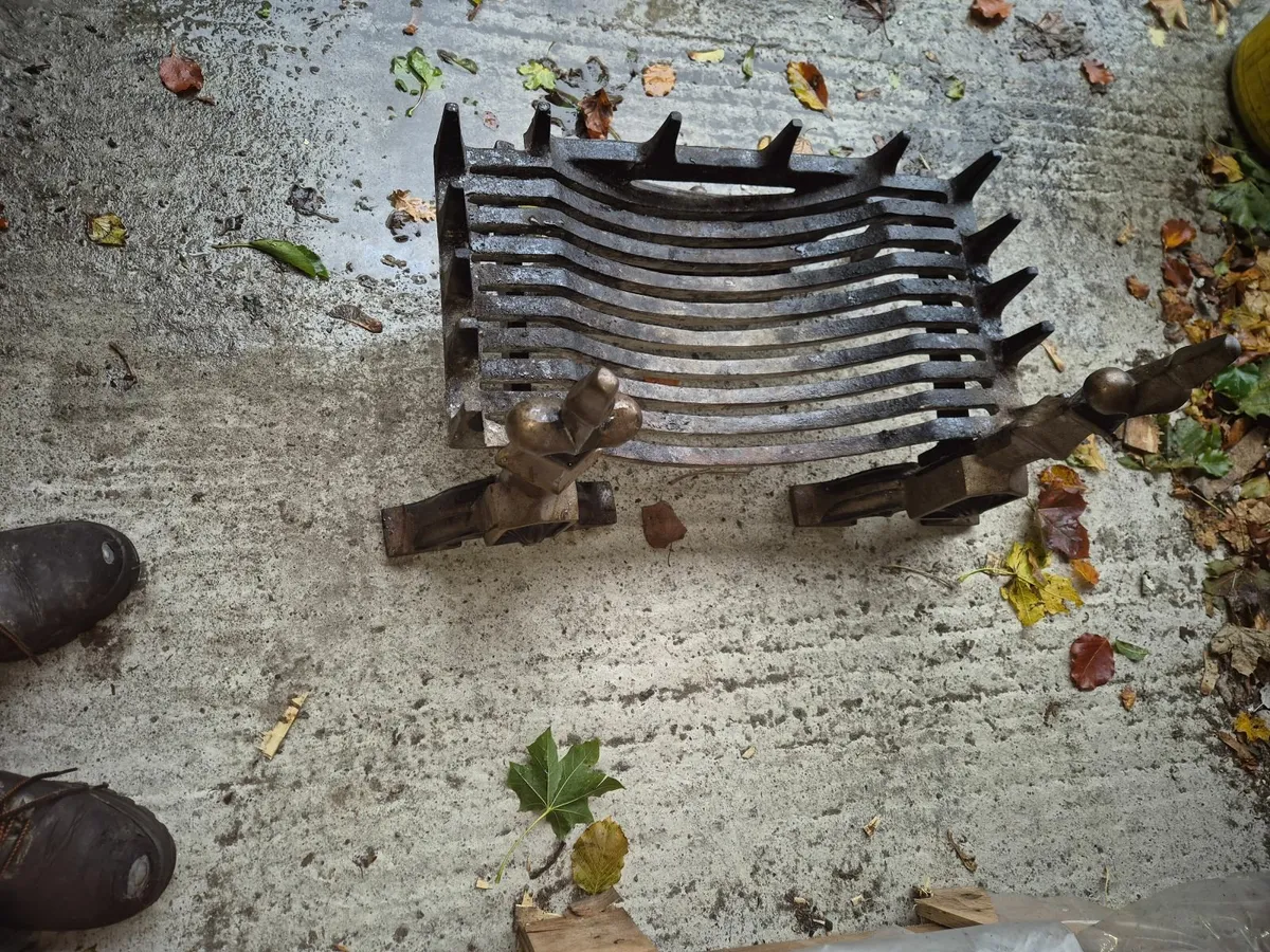 Old  fire log basket /Grate - Image 3