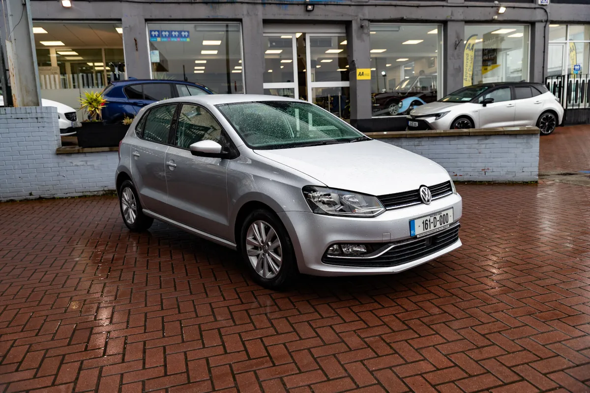 2016 Volkswagen Polo - Image 1