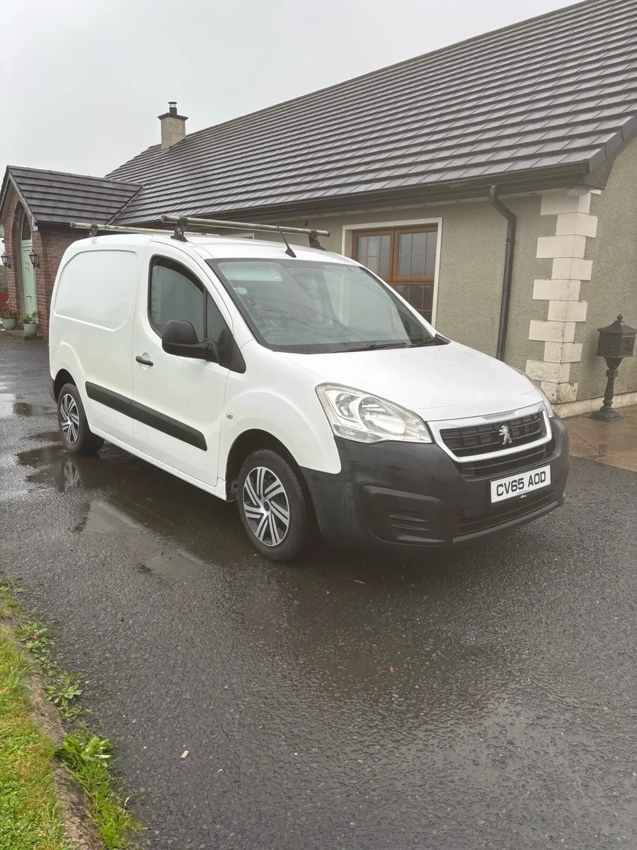 2015 Peugeot partner 200vrt (berlingo) - Image 2