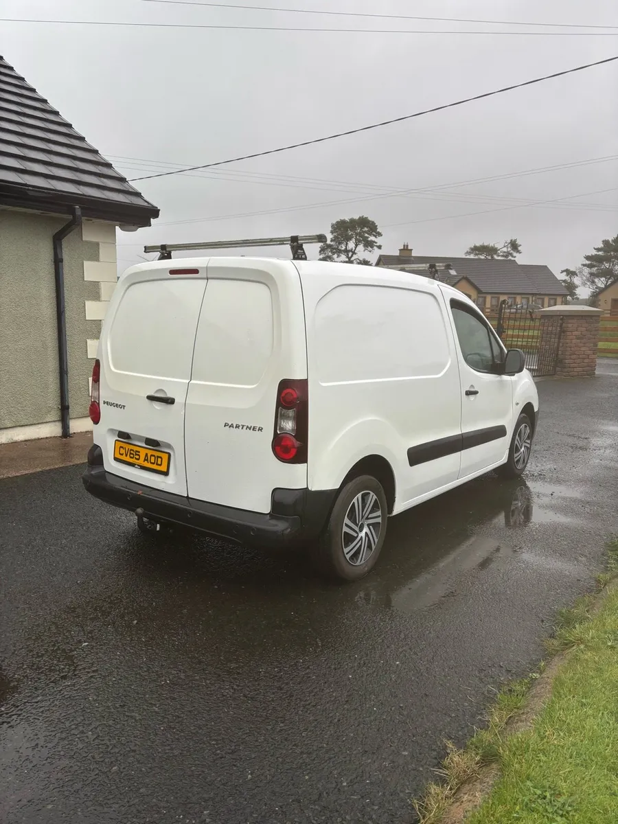 2015 Peugeot partner 200vrt (berlingo) - Image 3