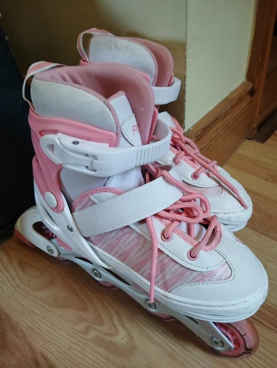Girl adjustable rollerblades - Image 2