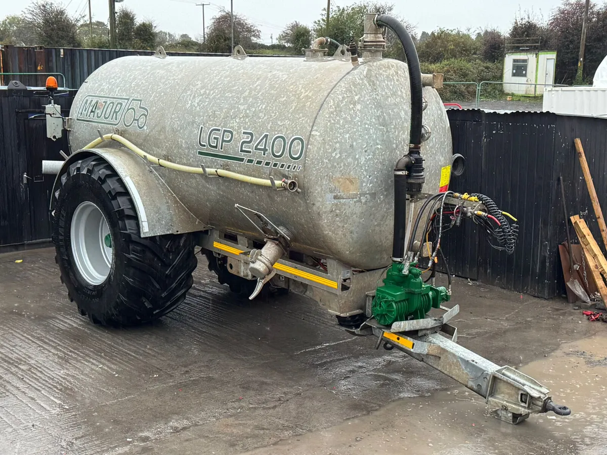 2023 Major LGP2400 Slurry Tanker - Image 1