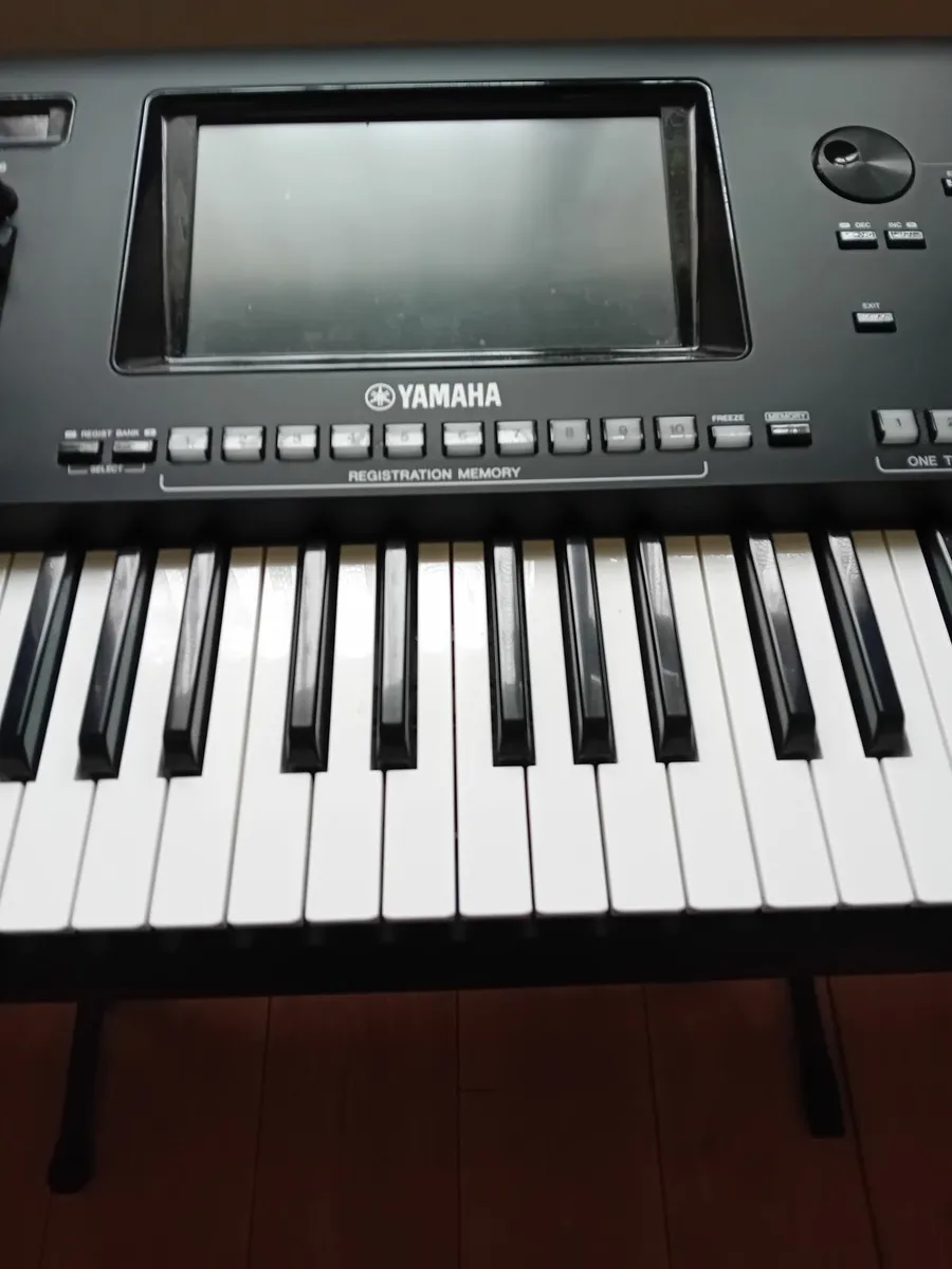Yamaha Genos - Image 3