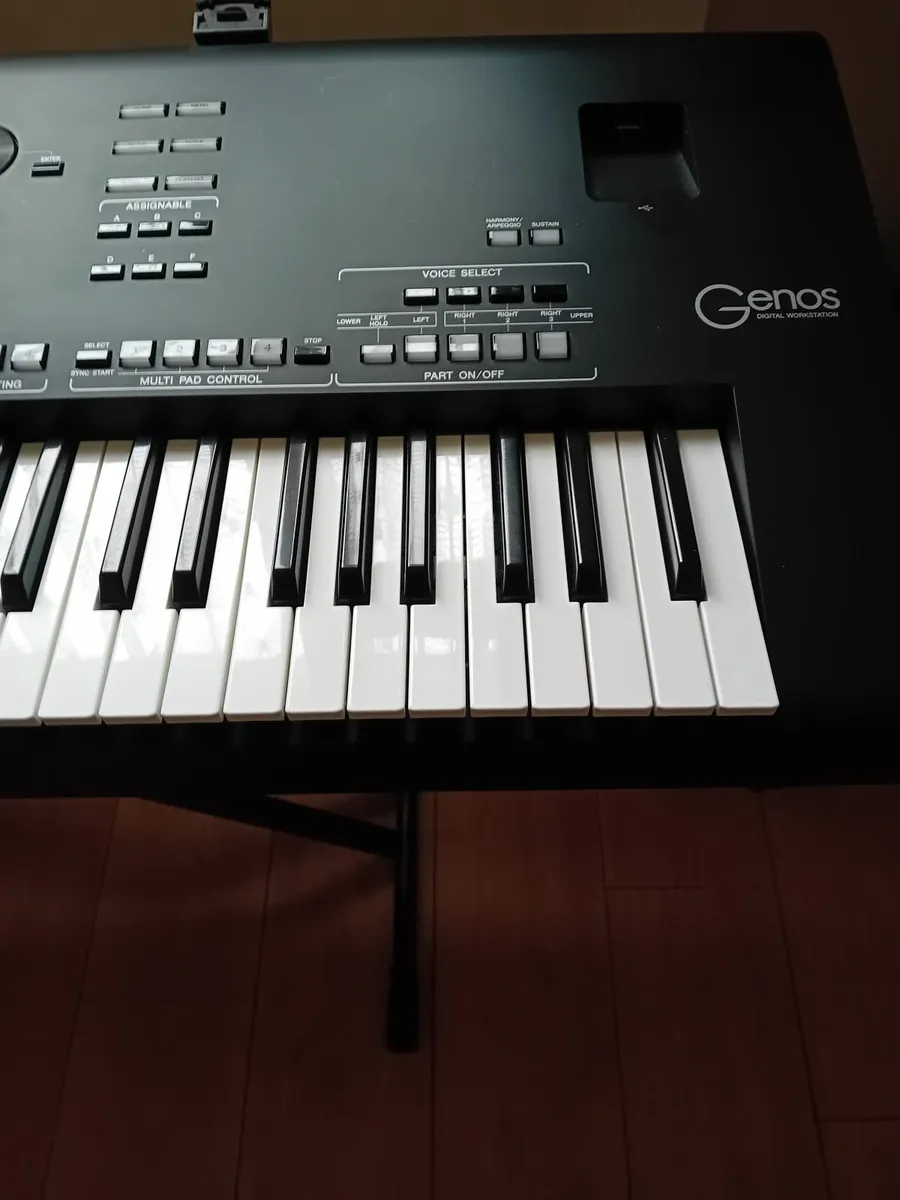 Yamaha Genos - Image 4