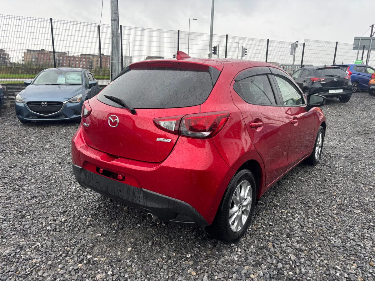 Mazda Demio - Image 4
