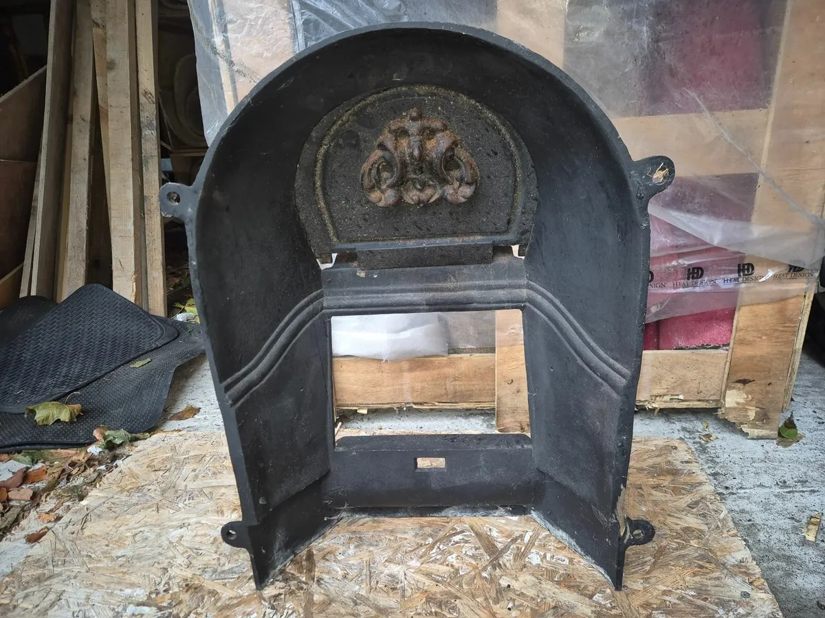 16 inch steel fireback - Image 1