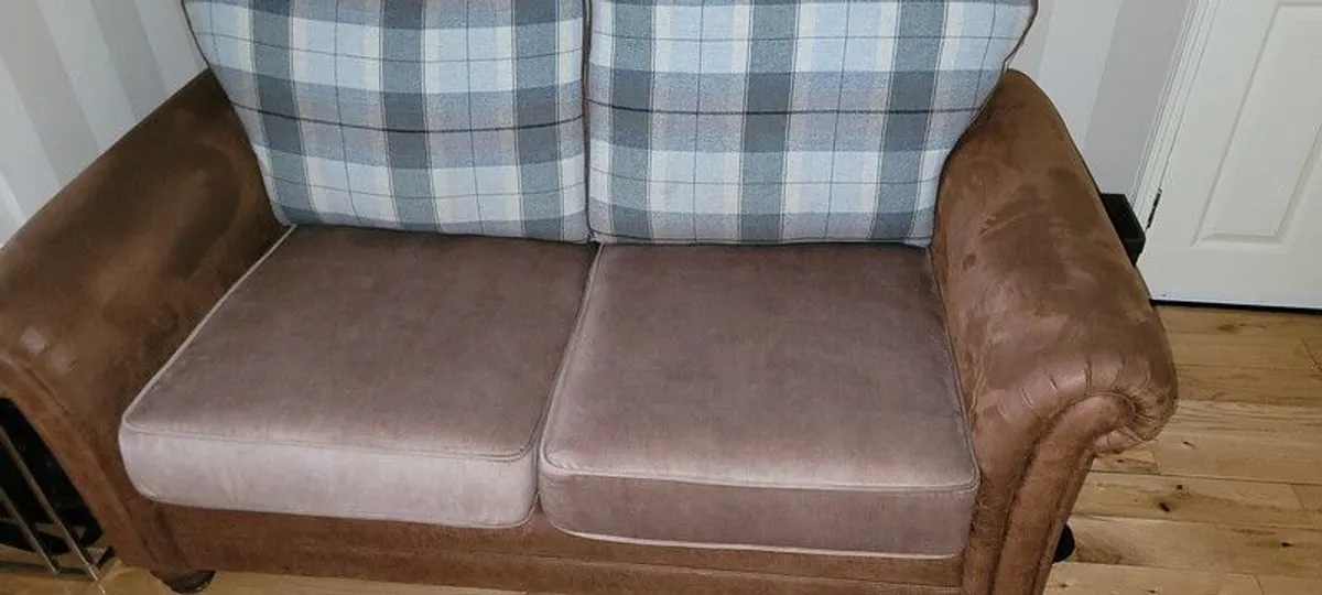 Two Seater Couch - Image 2