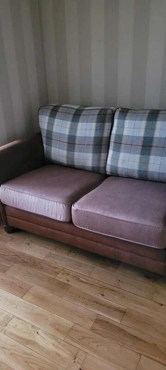 Two Seater Couch - Image 4