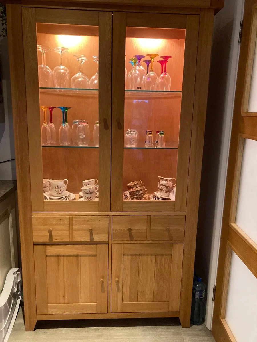 Cabinet - Image 4