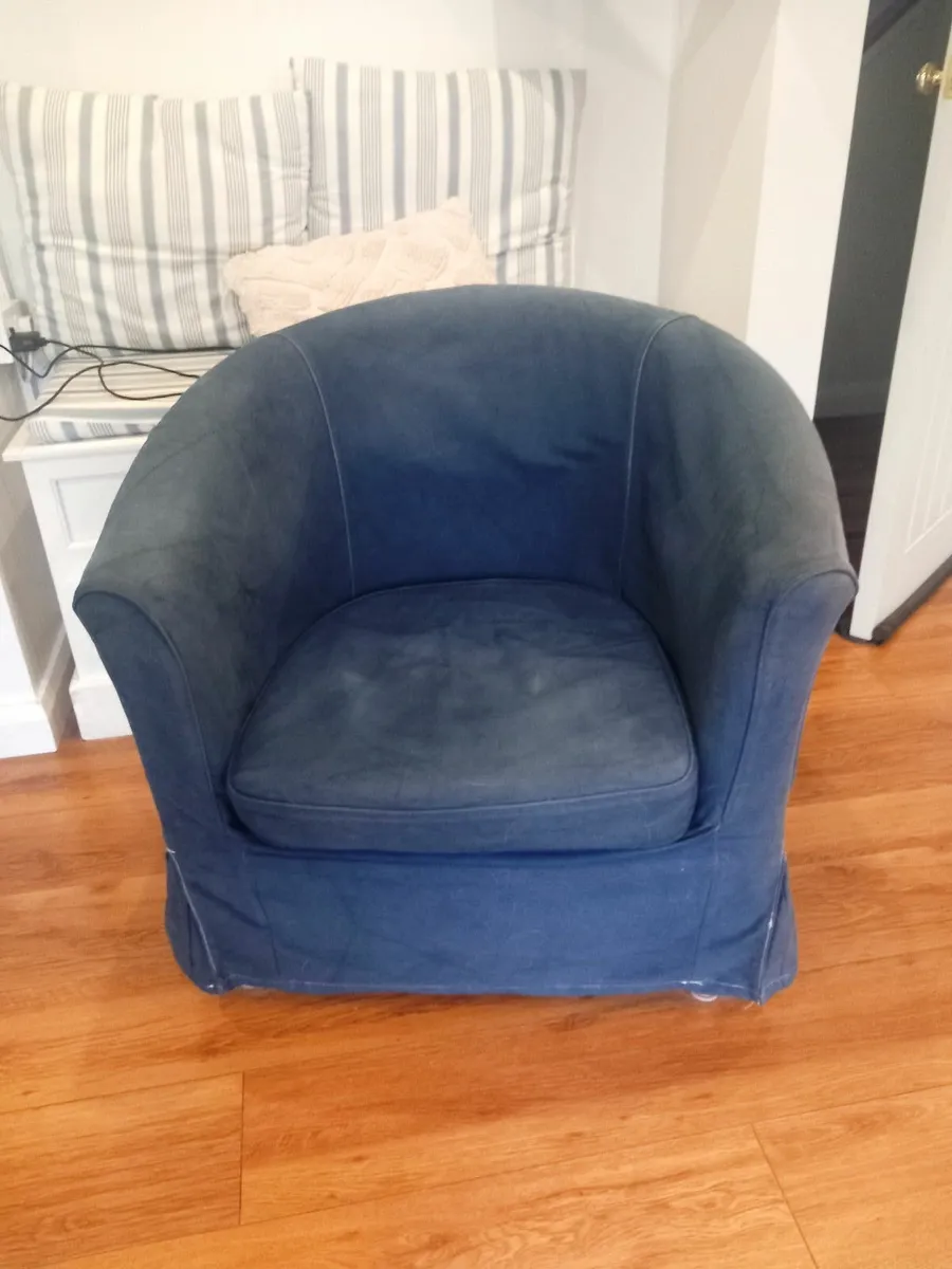 armchair - Image 4