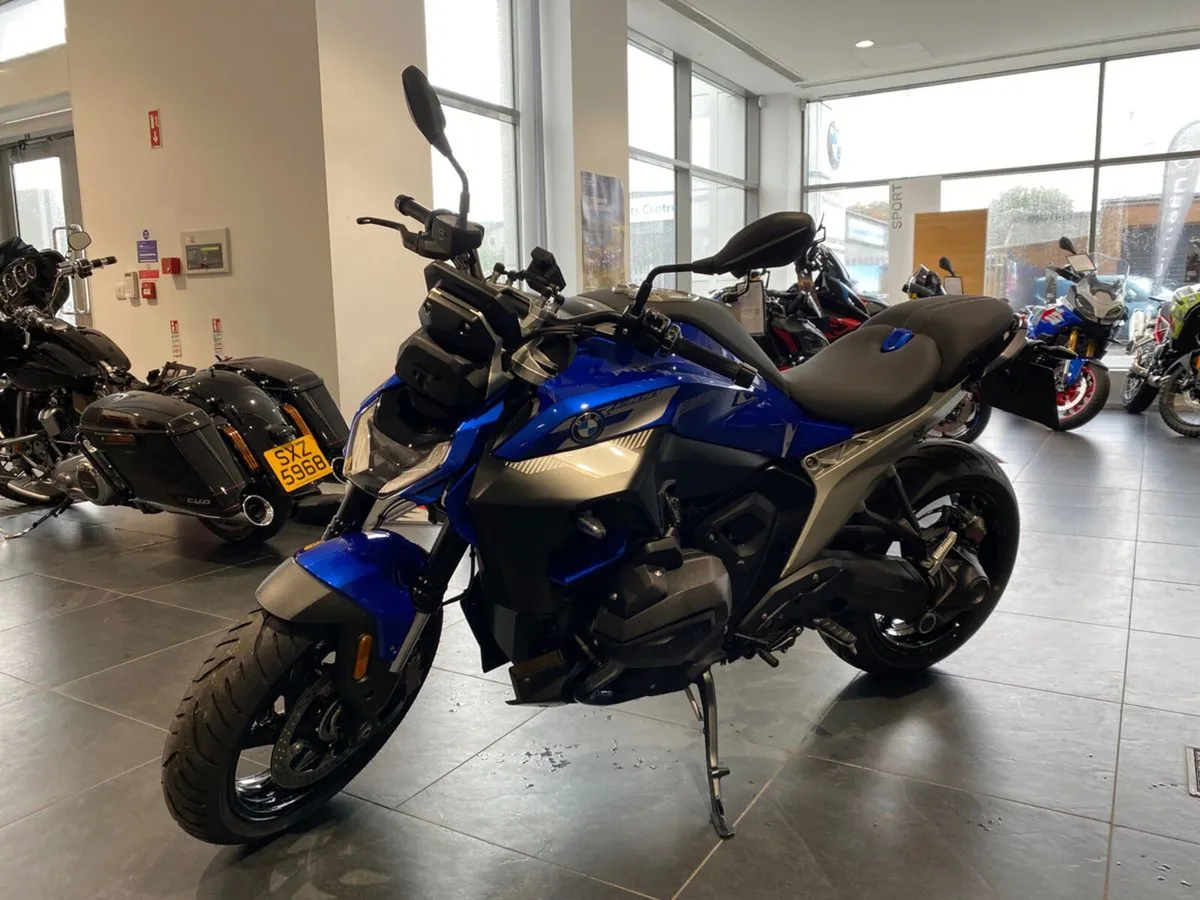 2025 BMW R1300R SE 'ASA' - loaded with spec! - Image 4