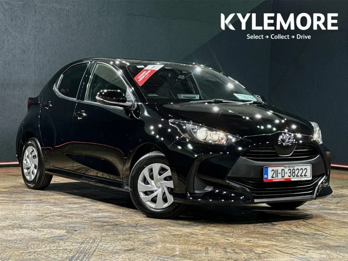Toyota Yaris 1.0 PETROL AUTO - REVERSE CAMERA - Image 1