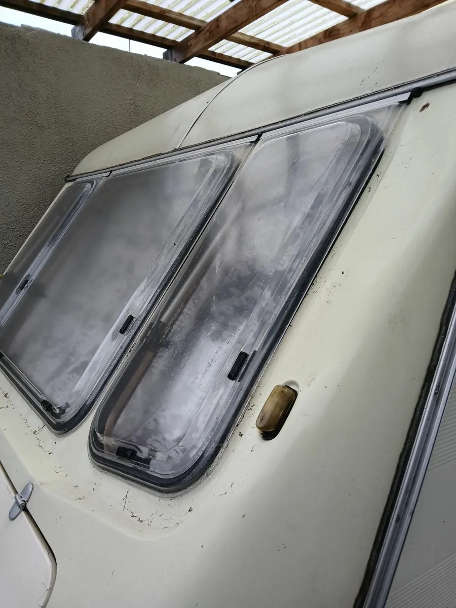 caravan - Image 3