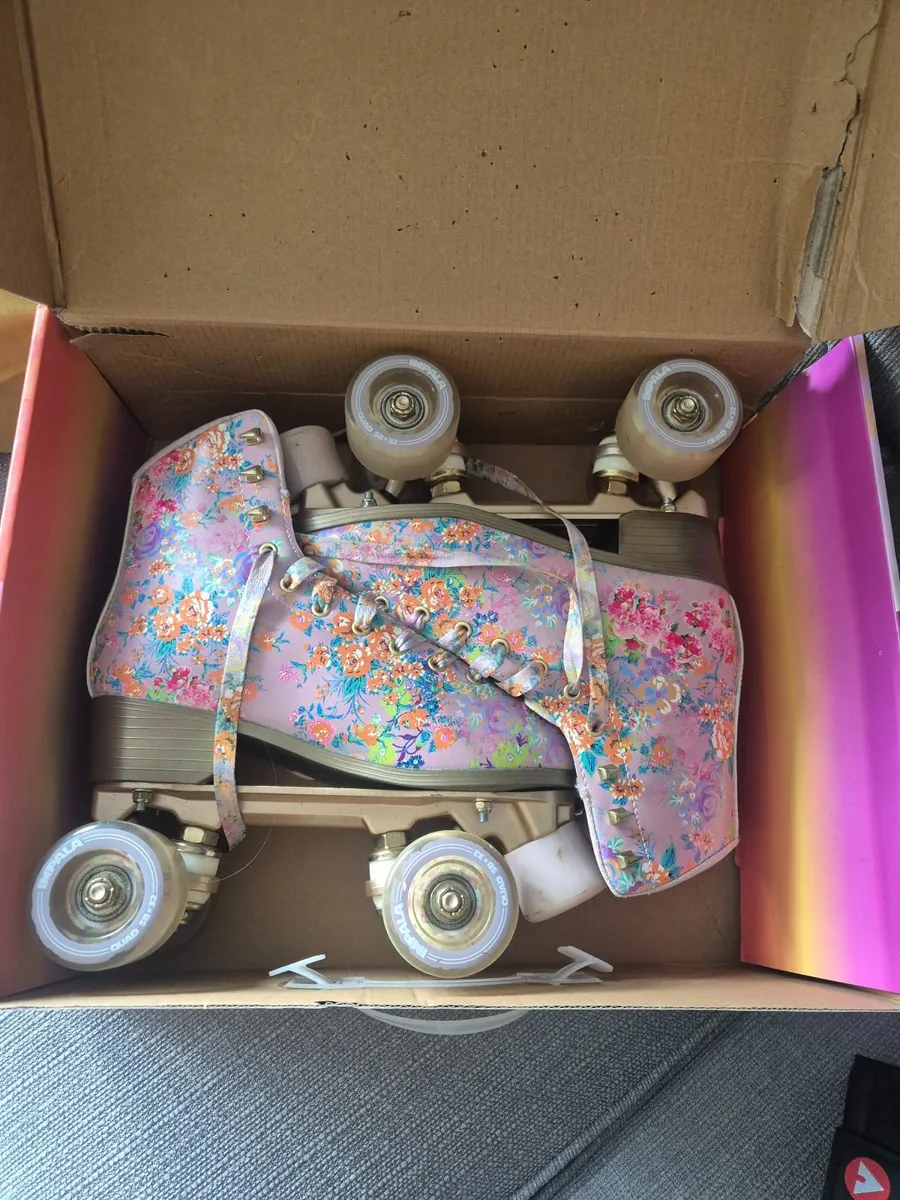 Rollerskates - Image 2
