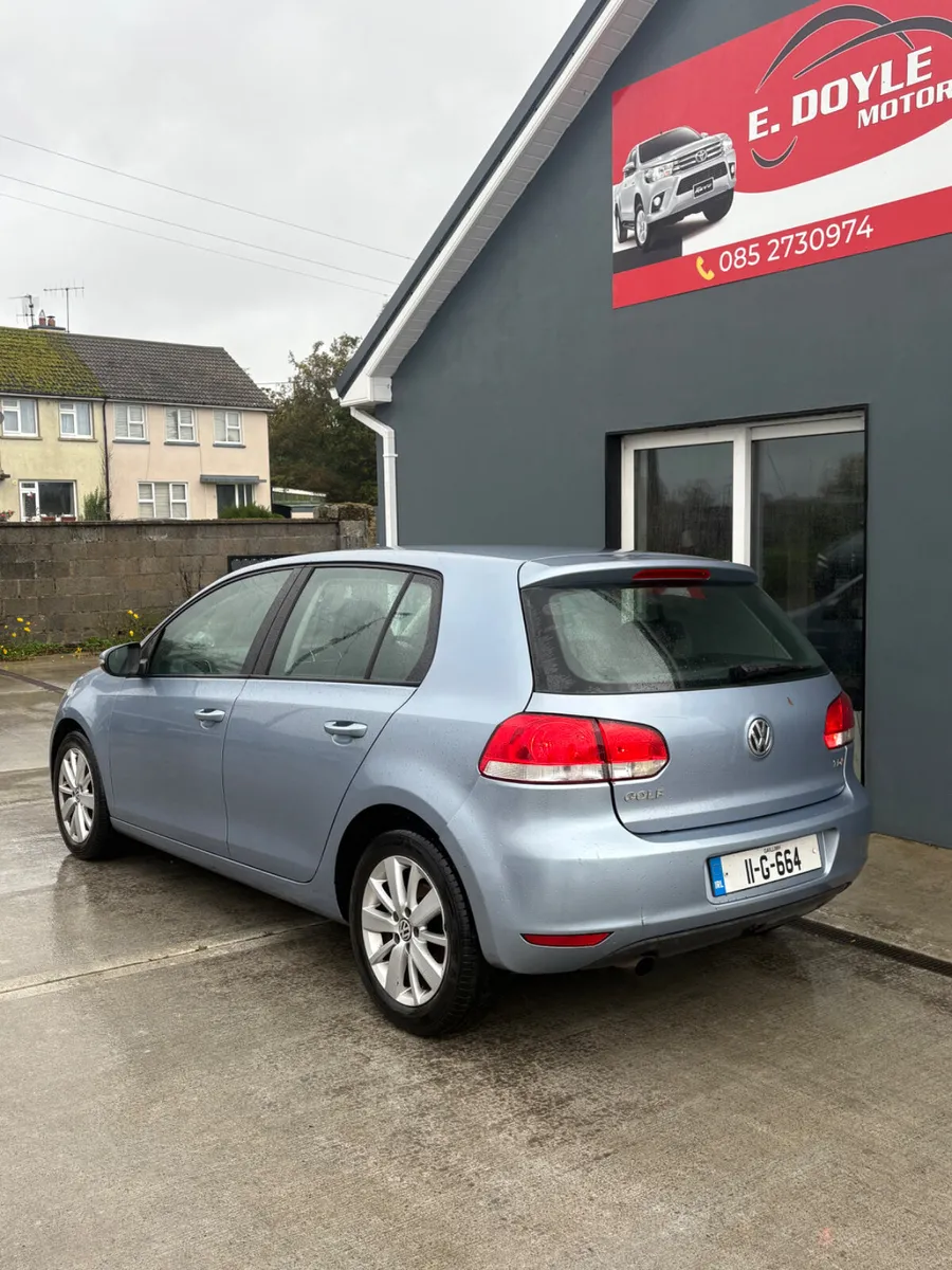 Volkswagen Golf 2011 - Image 4